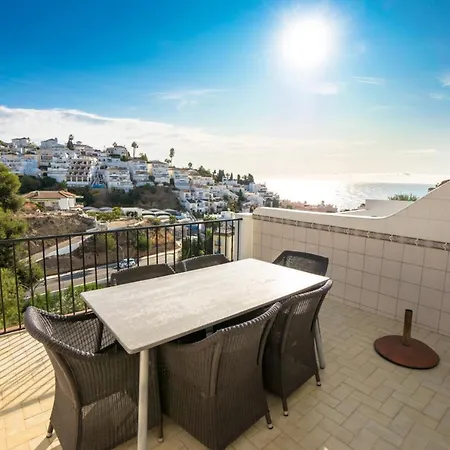 Hacienda 19 Menyber * Nerja
